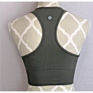 Lululemon 6 Ebb to Train Bra